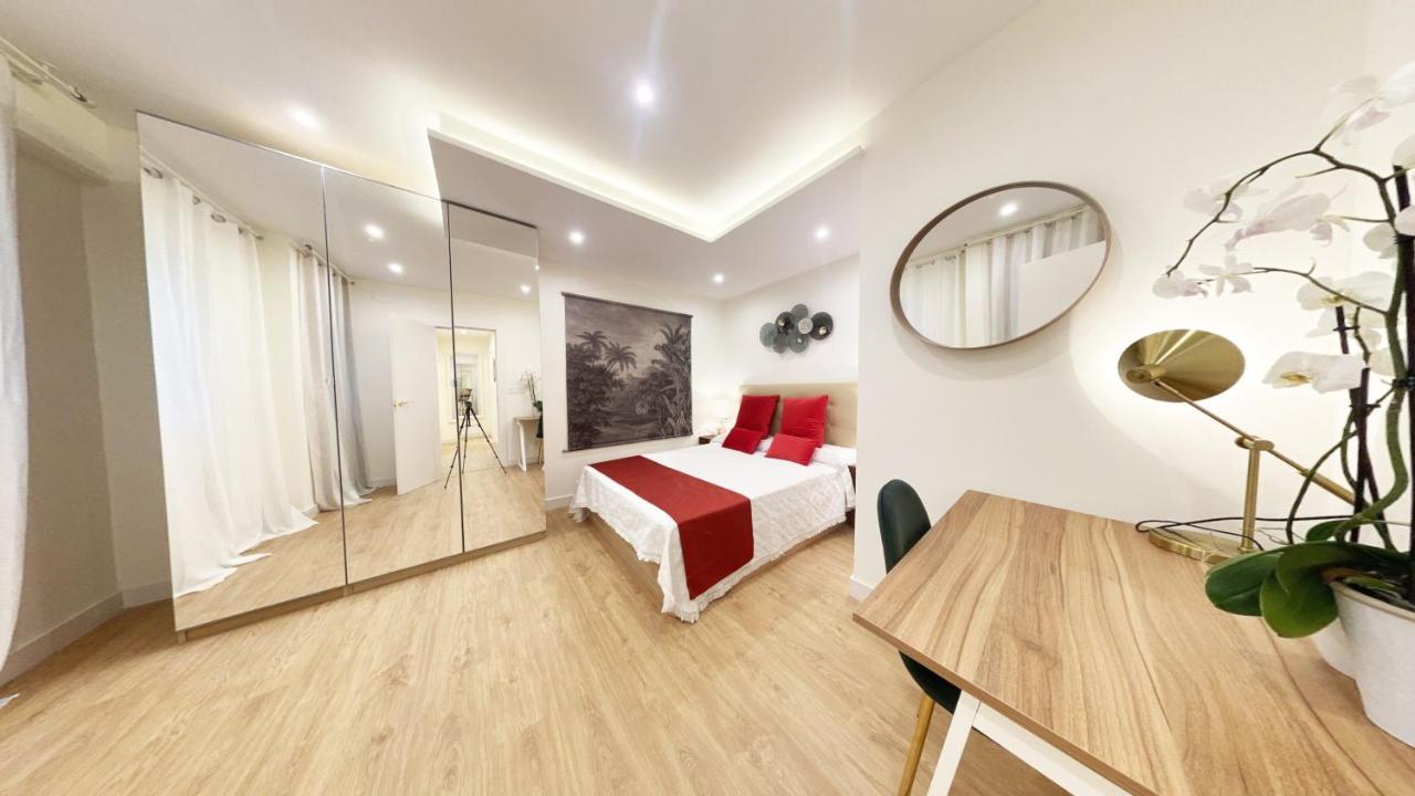Miramar Luxurious Flat, 3 Double Rooms, Free Parking, Terrace, Completely New San Sebastián Esterno foto