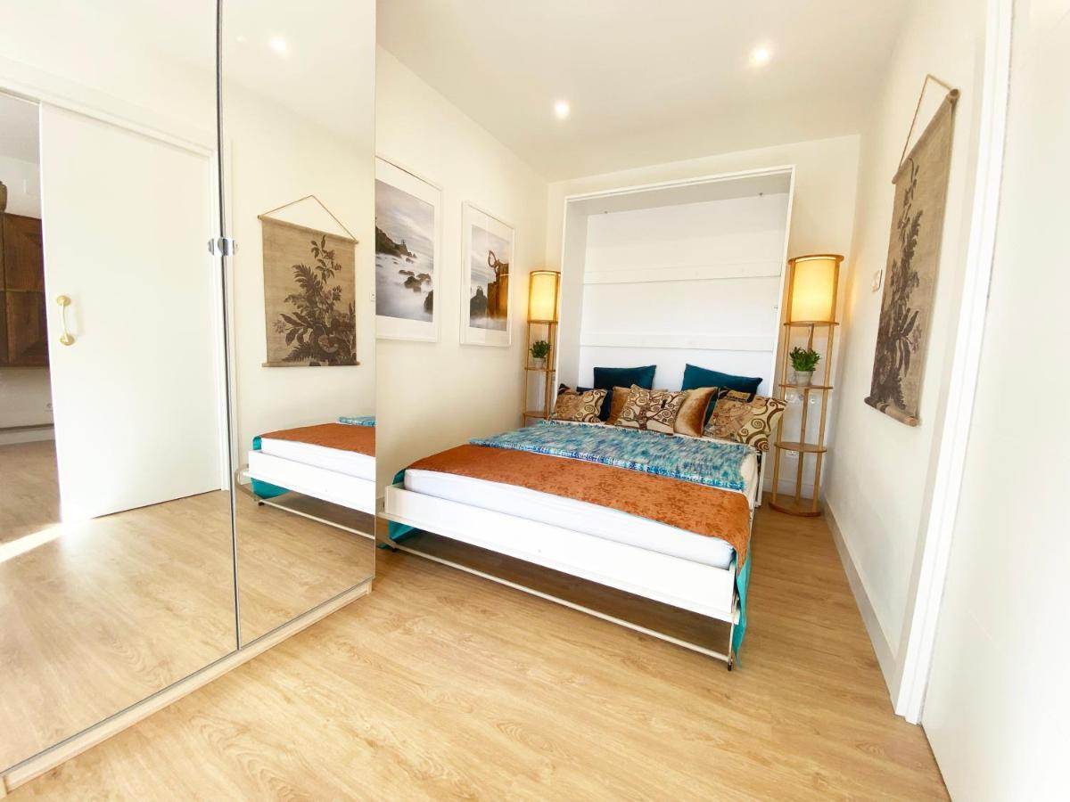 Miramar Luxurious Flat, 3 Double Rooms, Free Parking, Terrace, Completely New San Sebastián Esterno foto